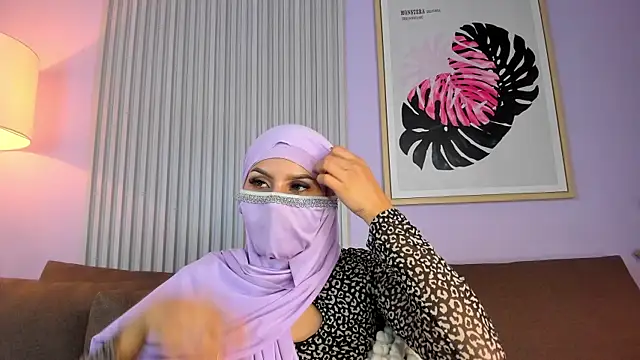 Nahiaraa__ Adlı Modelin Web Kamerası Şovu