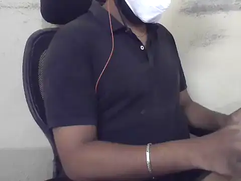 הופעת וובקאם של xham_tamil1