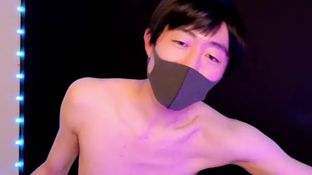 luka_smileboy 在線直播表演