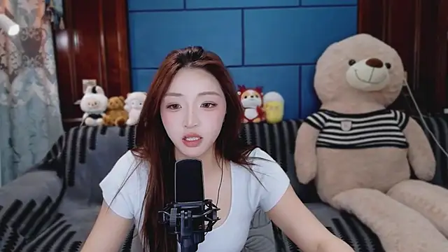 iio-You 라이브 XXX 채팅