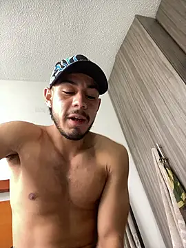 Taylor_DiamondBoyn Webbikameraesitys