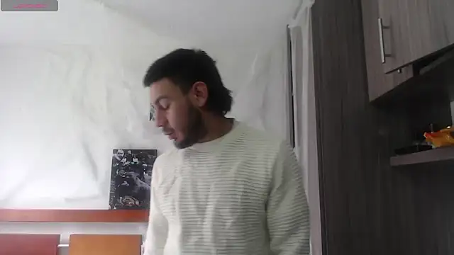 Taylor_DiamondBoy Pertunjukan Webcam