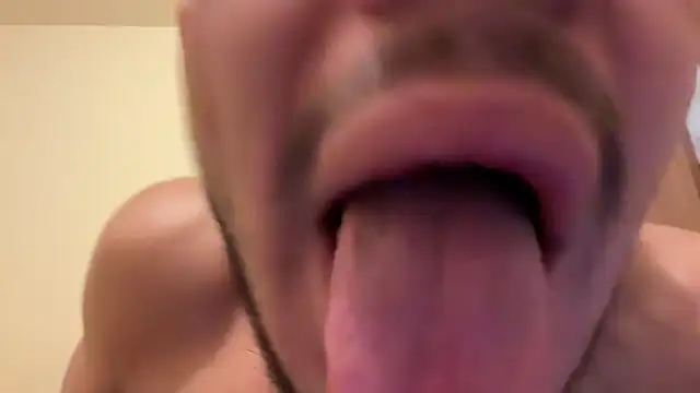 Pokazy przed kamerką – Taylor_DiamondBoy