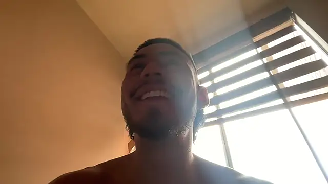 Taylor_DiamondBoy: вебкам-шоу