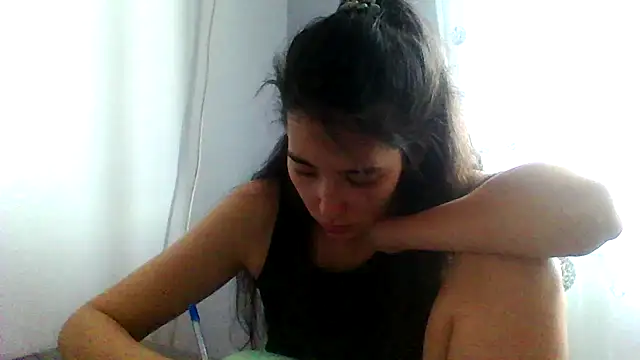 Luneyaa's Live XXX Chat