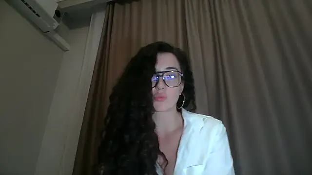 XXX chat uživo modela Elvaniy