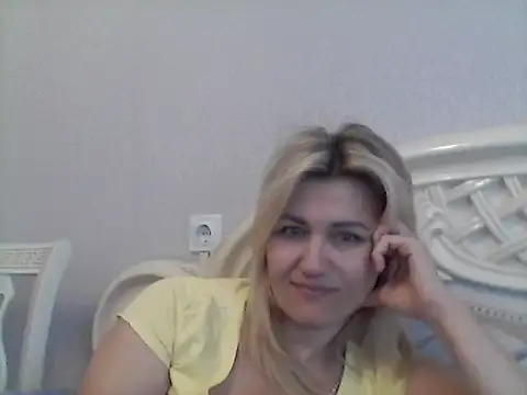 Show modela Tareliy na web-kameri