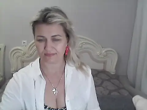 Tareliy Adlı Modelin Canlı XXX Sohbeti