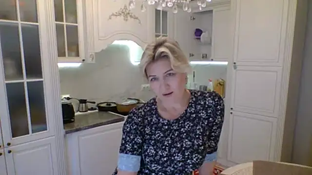 Tareliy 라이브 XXX 채팅