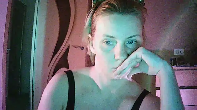 Lunesai Live XXX Chat