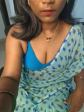 Sirisha_33 Show in webcam