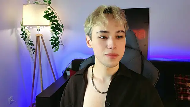 Yan_Cat 在線直播表演