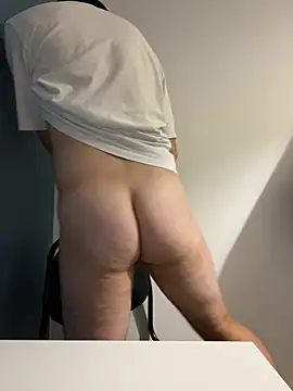 JuneWindX's Webcam Show