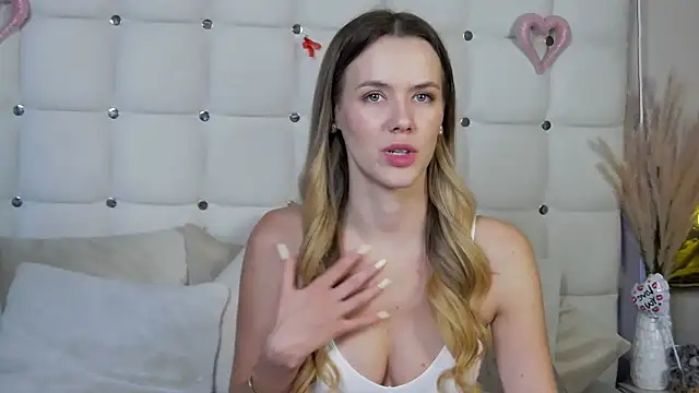 XXX chat uživo modela TheMarisa