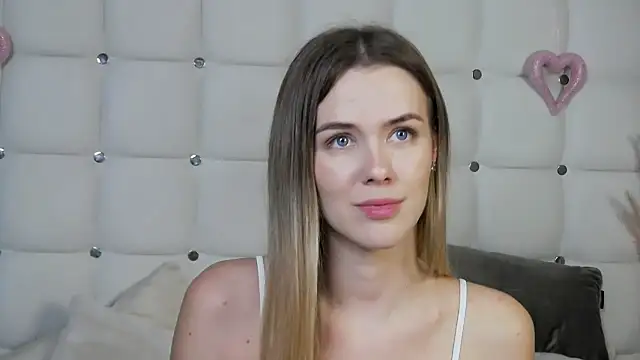 TheMarisa – Kamerová šou