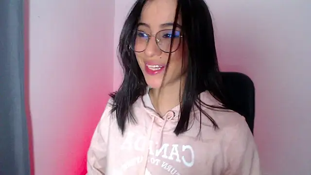 luna_blossom_ Live XXX-chat