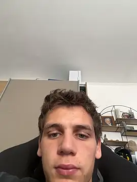 Enzo_block webcam show