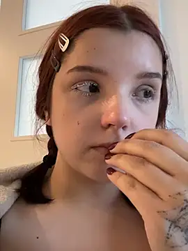 Živý XXX chat AlyaAngel