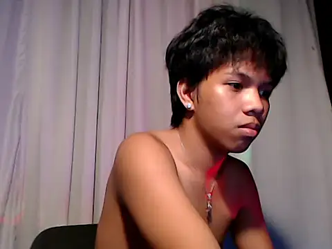 Show modela ajaxxsummer na web-kameri
