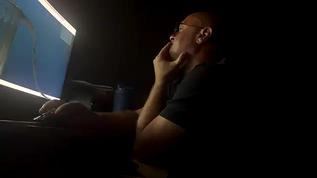 MichaelMartinM1's Webcam Show
