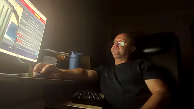 MichaelMartinM1 Webcam show