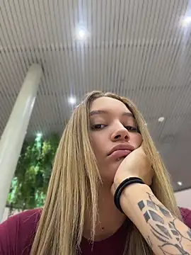 Show de AnaCooper na webcam