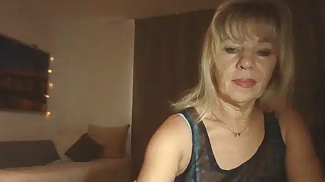 Show modela ElenRoche na web-kameri