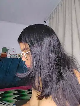 vanemoon12's Webcam Show