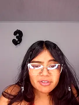 צ'אט XXX בשידור חי של vanemoon12