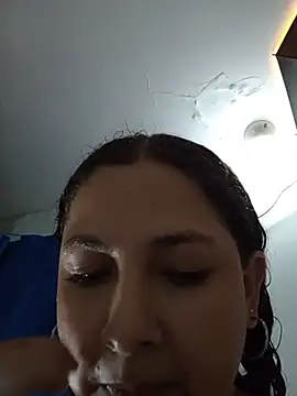 alixon_ass Adlı Modelin Web Kamerası Şovu