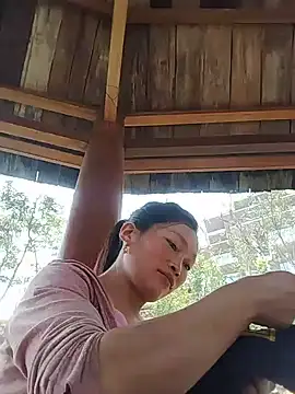 Buong-binh Pertunjukan Webcam