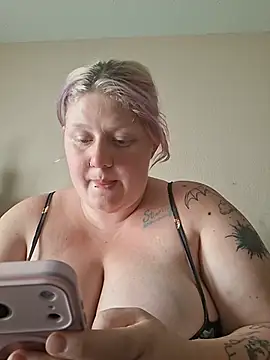 Chat XXX ao vivo de stormylove99