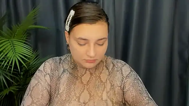 NikkiSummer's Live XXX Chat