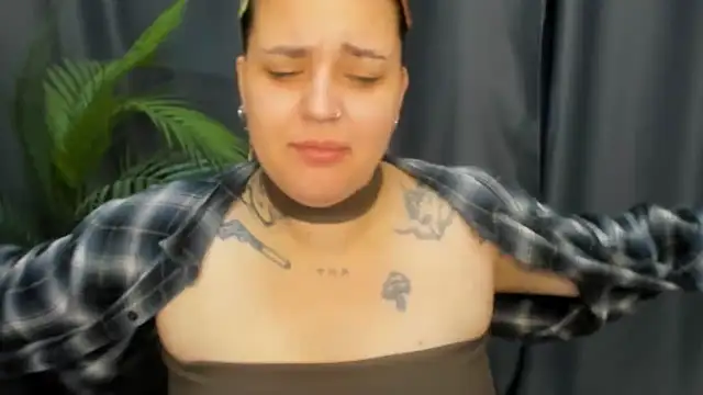 NikkiSummer's Live XXX Chat