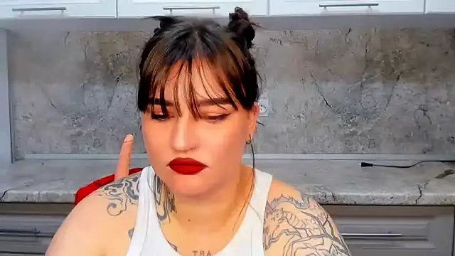 Chatroom XXX en direct de NikkiSummer