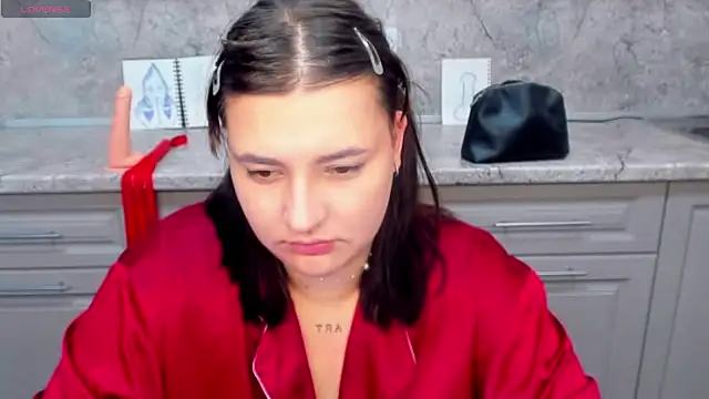 NikkiSummer élő XXX-chatje