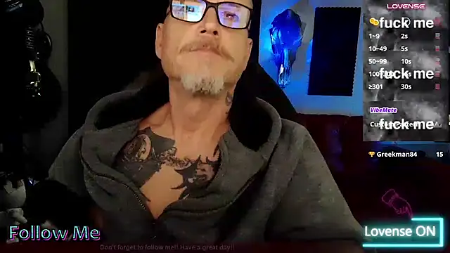 Show modela KnoxxBlack na web-kameri