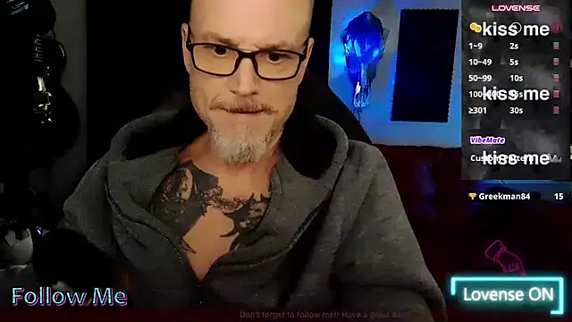 KnoxxBlack webkamerás műsora