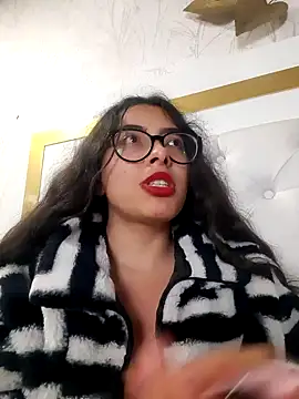 Chat +18 de Olivia_Collinns1 ao vivo