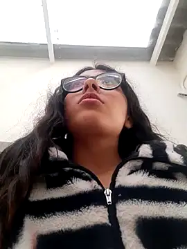 Olivia_Collinns1 webcam show