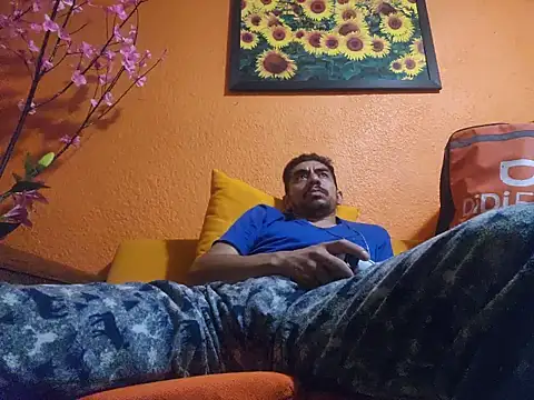 Show de MexaCamGuy na webcam