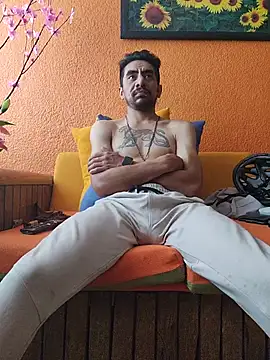 Pokazy przed kamerką – MexaCamGuy