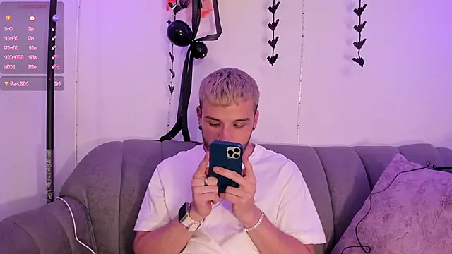 Lian_ferrer Шоу с уебкамера