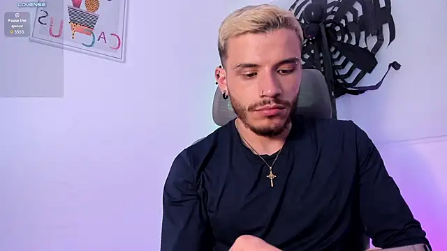Show modela Lian_ferrer na web-kameri