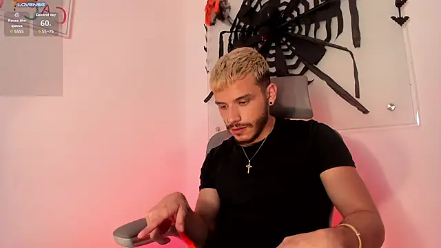 Lian_ferrer Шоу с уебкамера