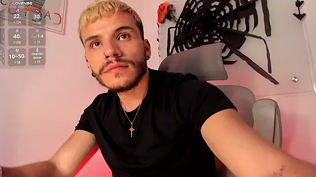 Show modela Lian_ferrer na web-kameri