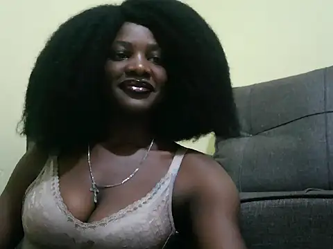 Show de naughty_renny na webcam