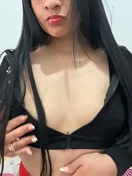 Evy-Sterling Adlı Modelin Canlı XXX Sohbeti
