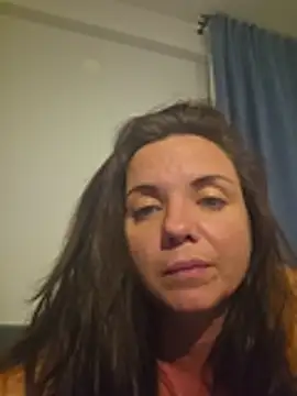 Chat +18 de Diamond_Monna ao vivo
