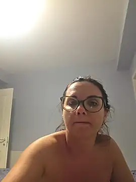 Diamond_Monna Show in webcam
